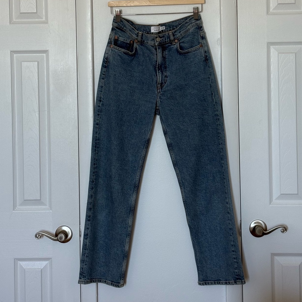 & Other Stories High-Rise Straight Leg Jeans in Washed Dark Blue